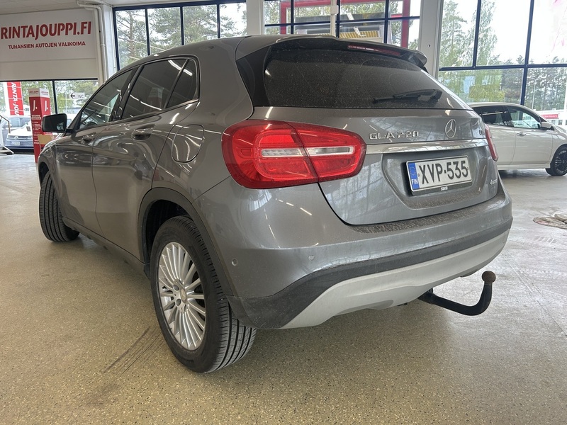 Mercedes-Benz GLA vaihtoauto