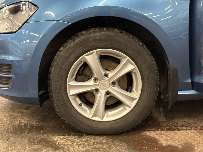 Volkswagen Golf vaihtoauto