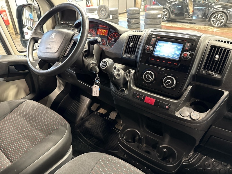 Peugeot Boxer vaihtoauto