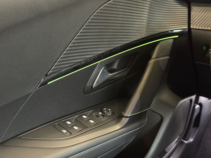 Peugeot e-208 vaihtoauto