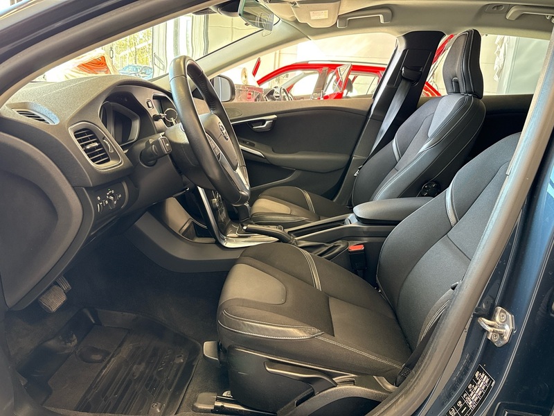 Volvo V40 vaihtoauto