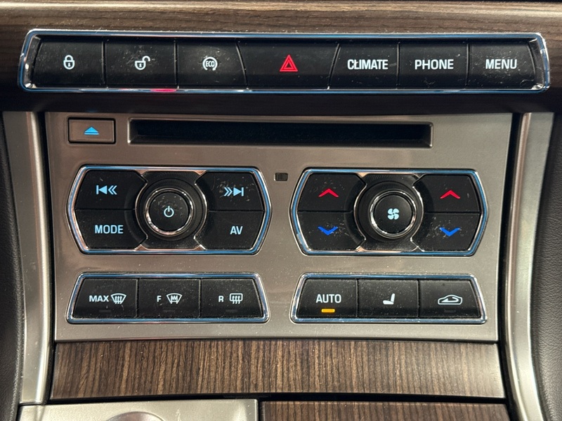 Jaguar XF vaihtoauto