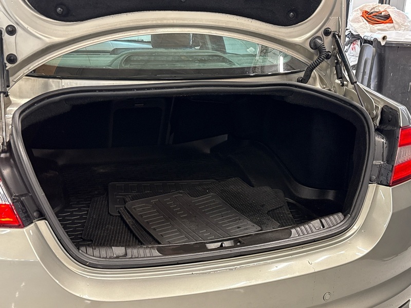 Jaguar XF vaihtoauto