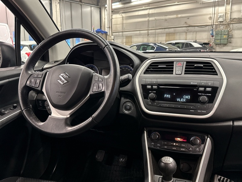 Suzuki SX4 S-CROSS vaihtoauto