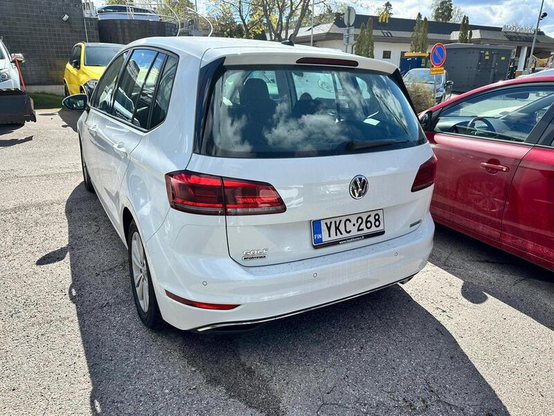 Volkswagen Golf Sportsvan vaihtoauto