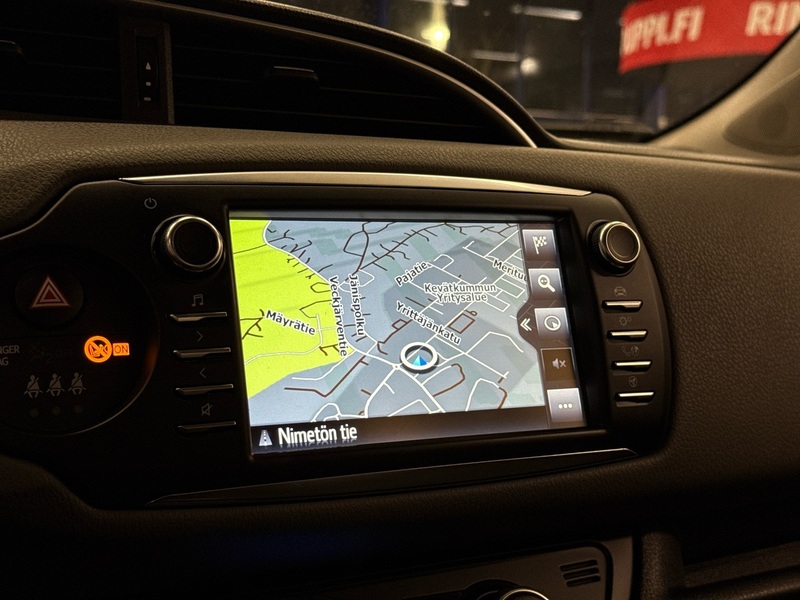 Toyota Yaris vaihtoauto