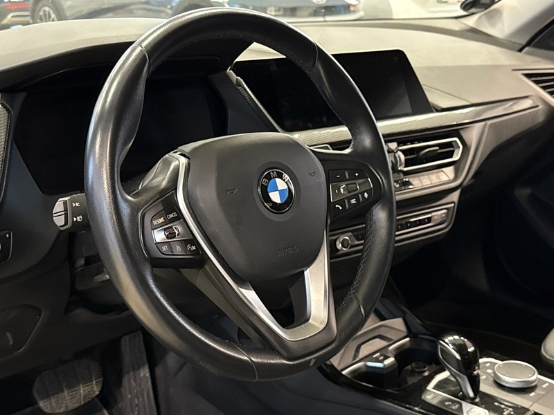 BMW 220 vaihtoauto
