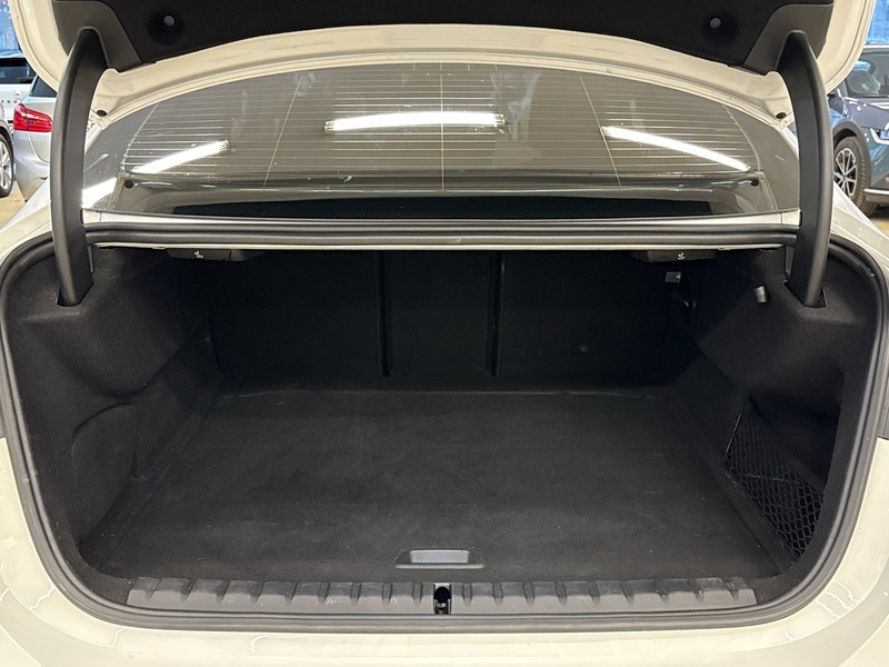 BMW 220 vaihtoauto