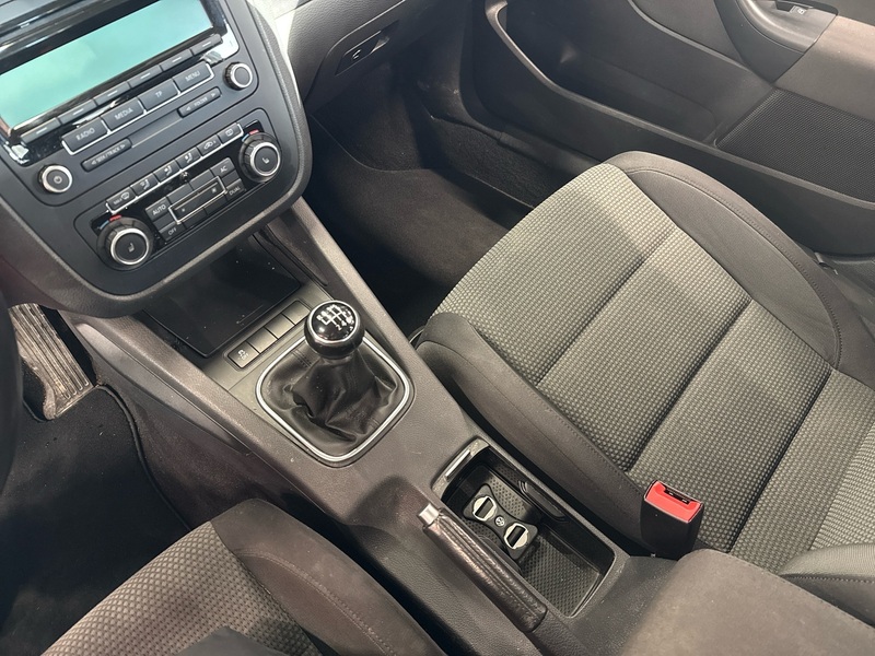 Volkswagen Jetta vaihtoauto