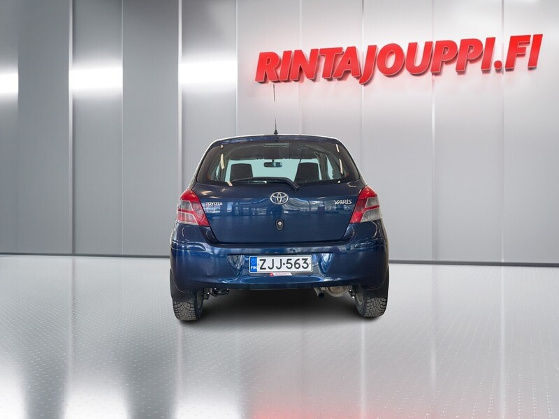 Toyota Yaris vaihtoauto