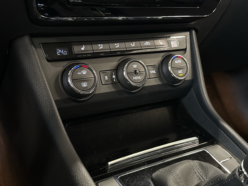 Skoda Superb vaihtoauto