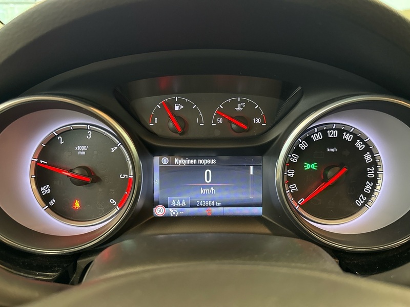 Opel Astra vaihtoauto