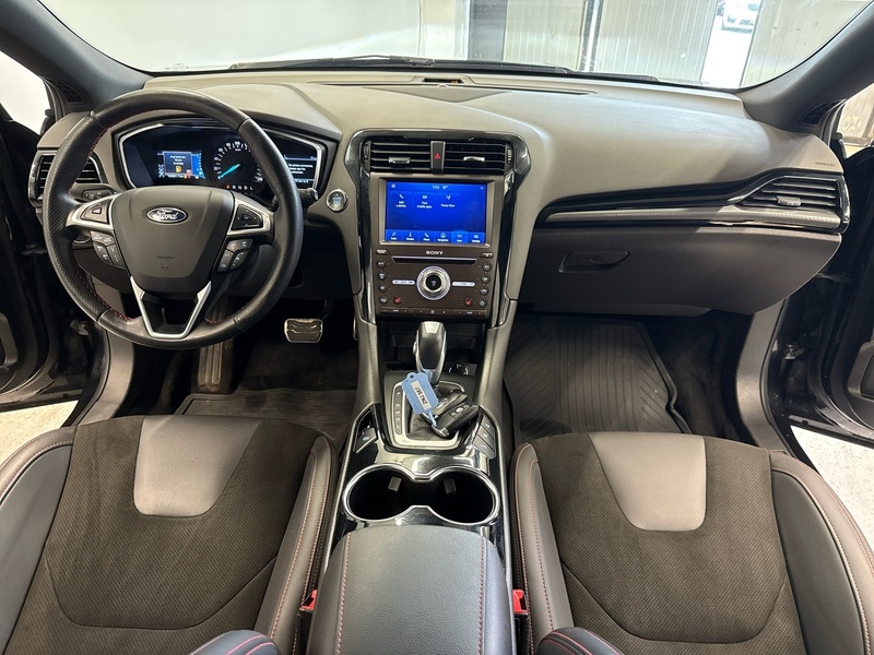 Ford Mondeo vaihtoauto