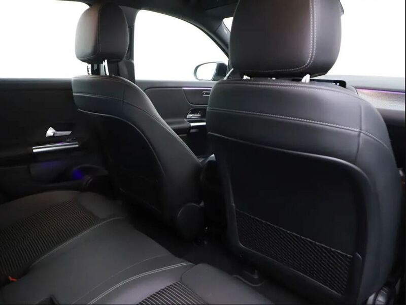 Mercedes-Benz EQA vaihtoauto