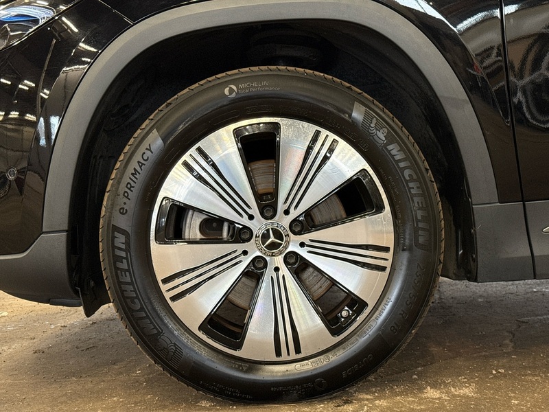 Mercedes-Benz EQA vaihtoauto