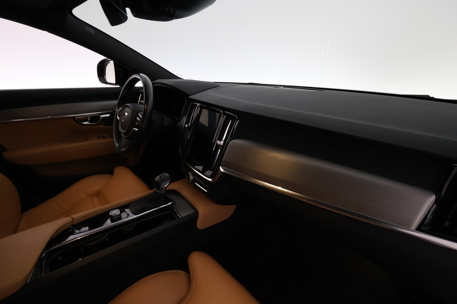 Volvo V90 Cross Country vaihtoauto