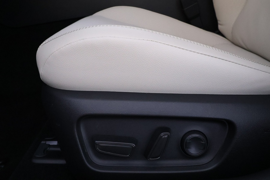 Toyota Camry vaihtoauto