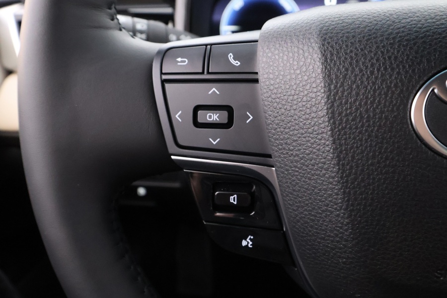 Toyota Camry vaihtoauto