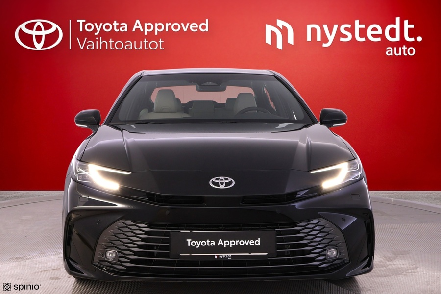 Toyota Camry vaihtoauto