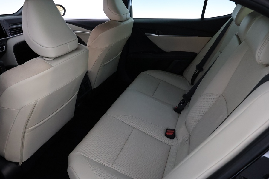 Toyota Camry vaihtoauto