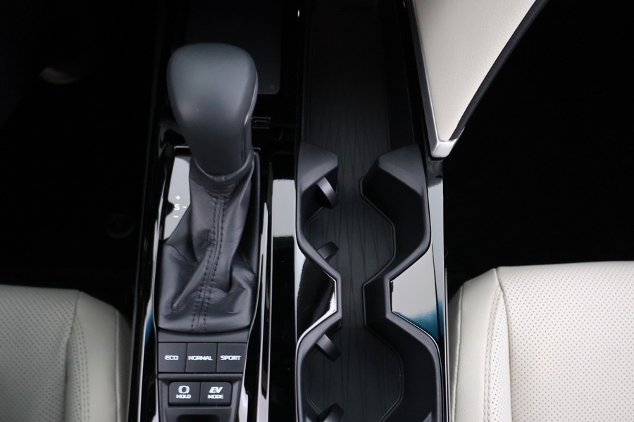 Toyota Camry vaihtoauto