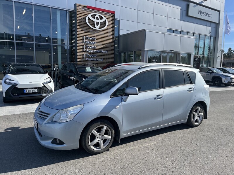 Toyota Verso vaihtoauto