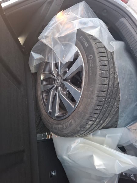 Hyundai i30 5d vaihtoauto