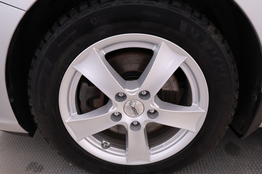 Hyundai i30 5d vaihtoauto