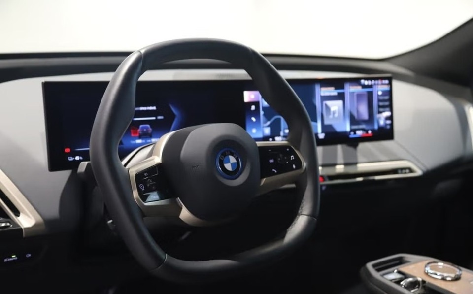 BMW iX M60 vaihtoauto