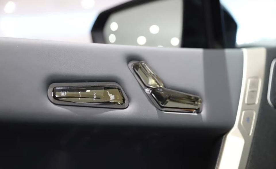 BMW iX M60 vaihtoauto