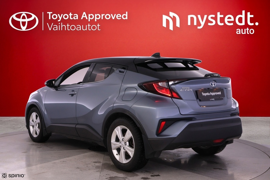 Toyota C-HR vaihtoauto