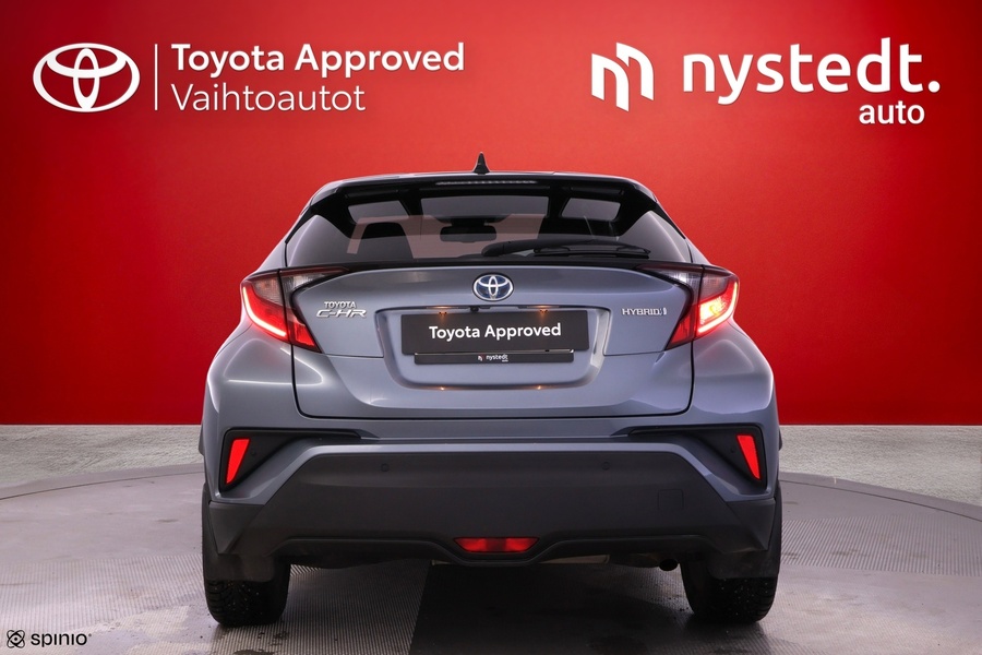 Toyota C-HR vaihtoauto