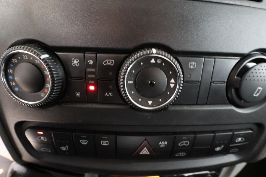 Mercedes-Benz Sprinter vaihtoauto