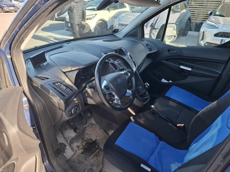 Ford Transit Connect vaihtoauto