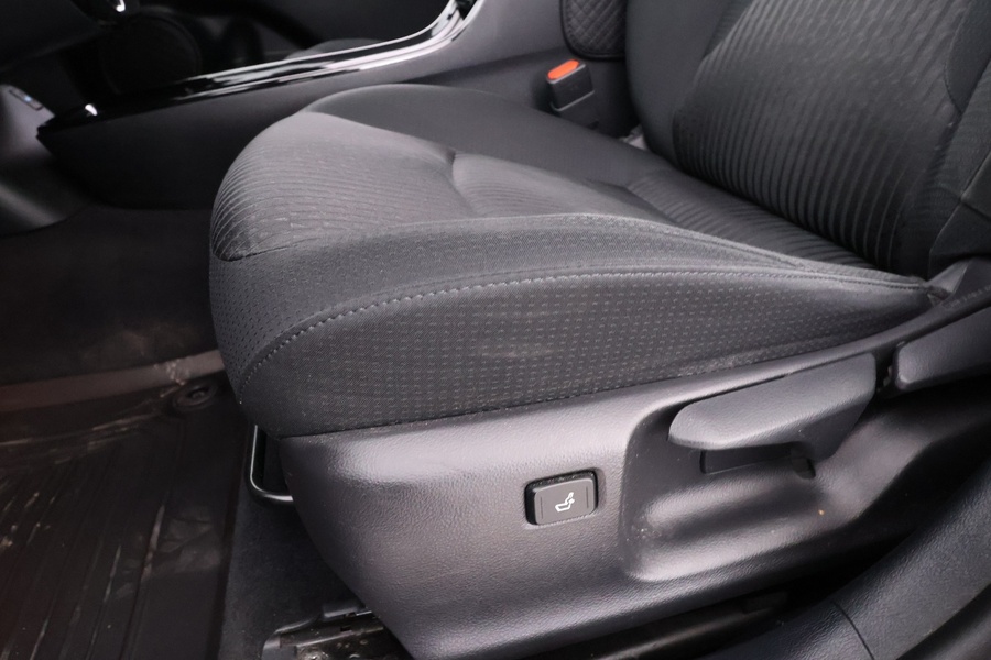 Toyota Prius Plug-in vaihtoauto