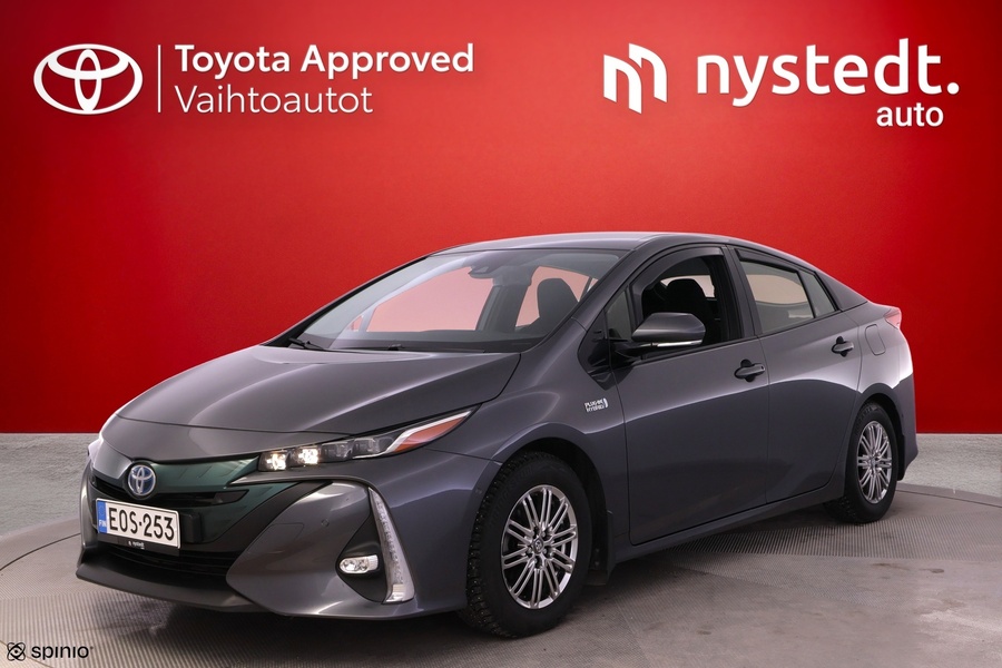 Toyota Prius Plug-in vaihtoauto