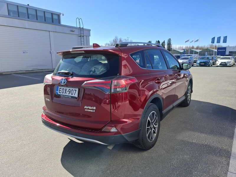 Toyota RAV4 vaihtoauto