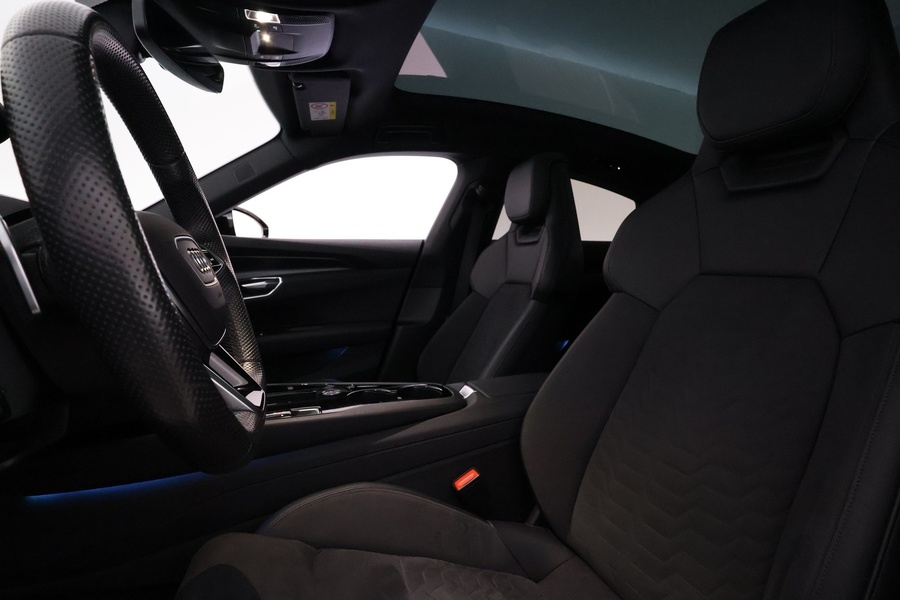 Audi e-tron GT vaihtoauto