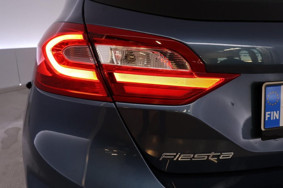 Ford Fiesta vaihtoauto