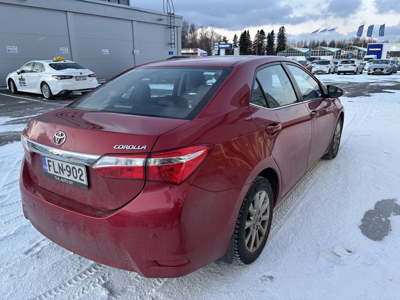 Toyota Corolla vaihtoauto