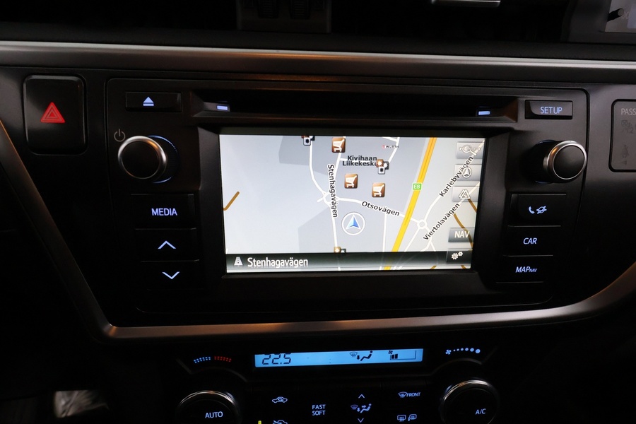 Toyota Auris vaihtoauto