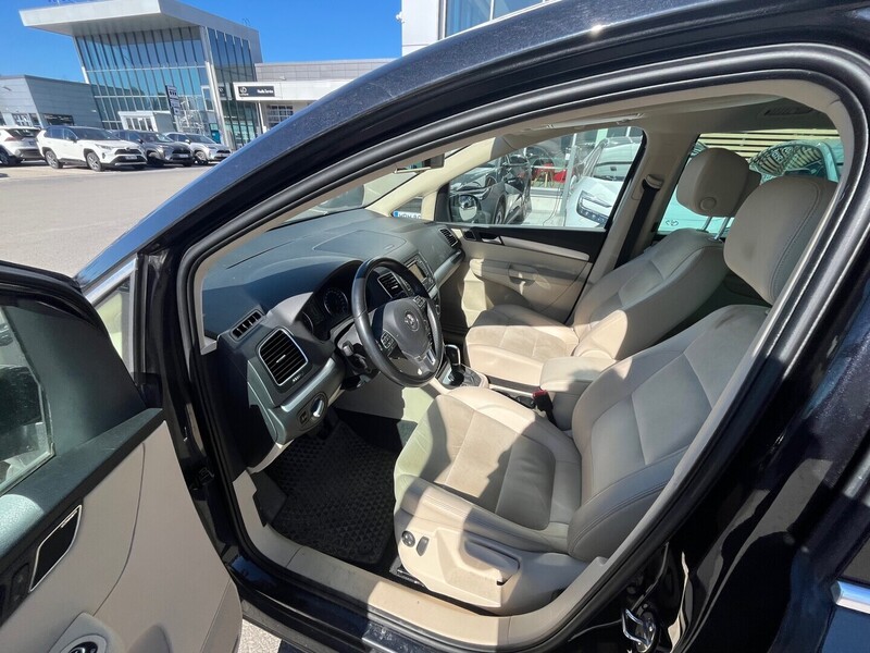 Volkswagen Sharan vaihtoauto