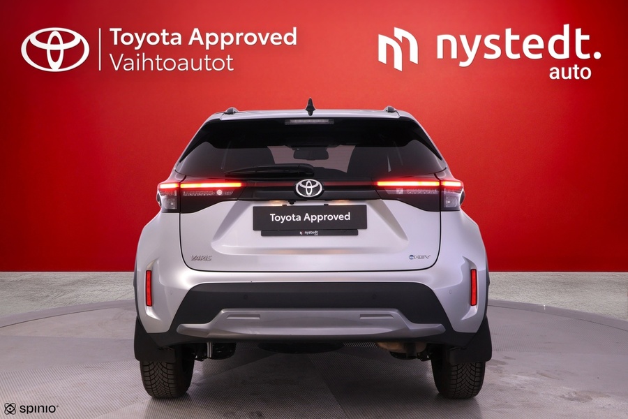 Toyota Yaris Cross vaihtoauto