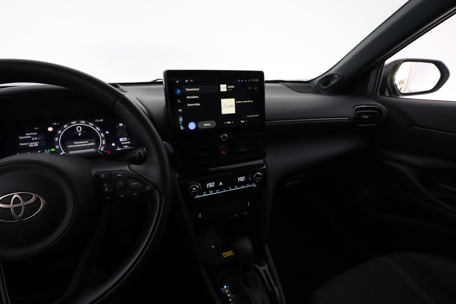 Toyota Yaris Cross vaihtoauto