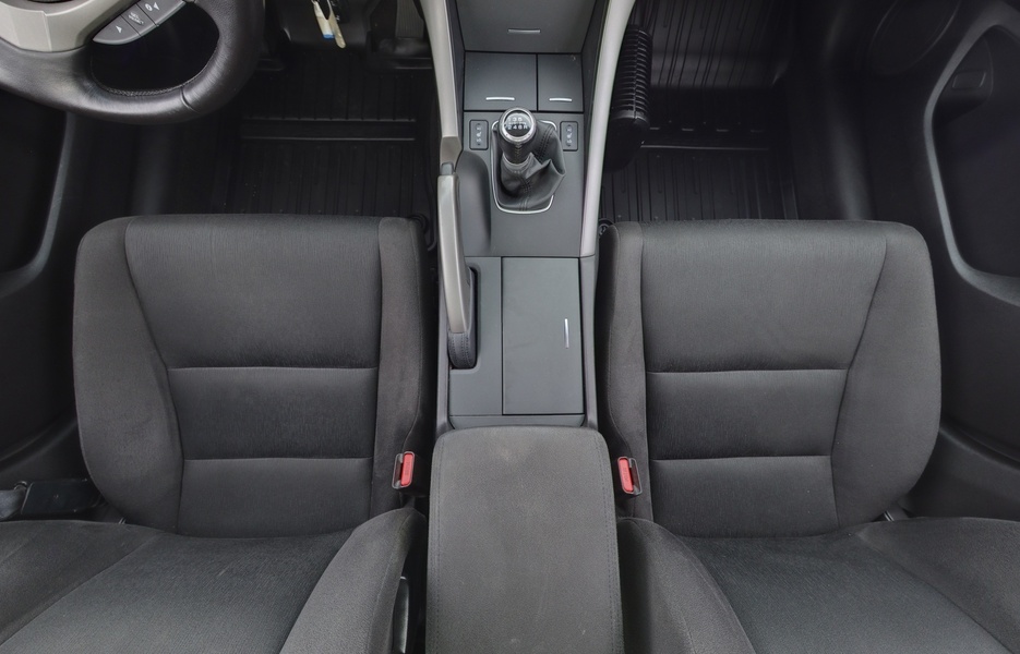 Honda Accord vaihtoauto