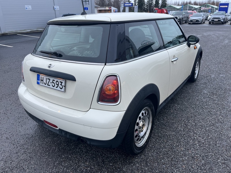 Mini One vaihtoauto
