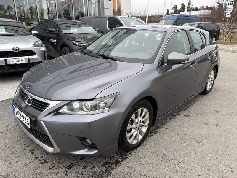 Lexus CT vaihtoauto