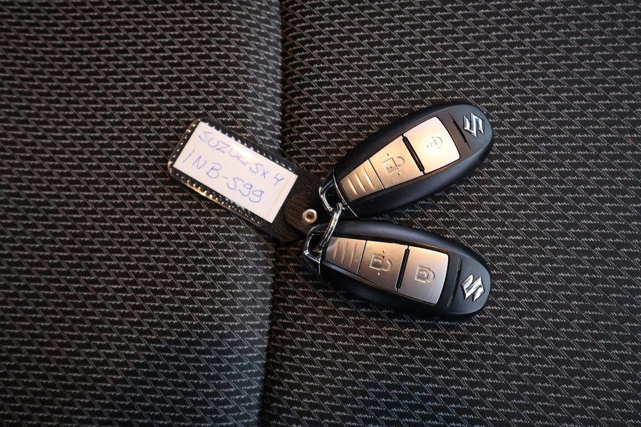 Suzuki SX4 vaihtoauto