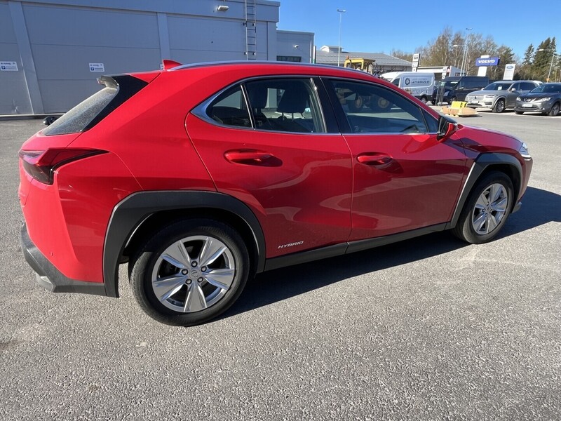 Lexus UX vaihtoauto