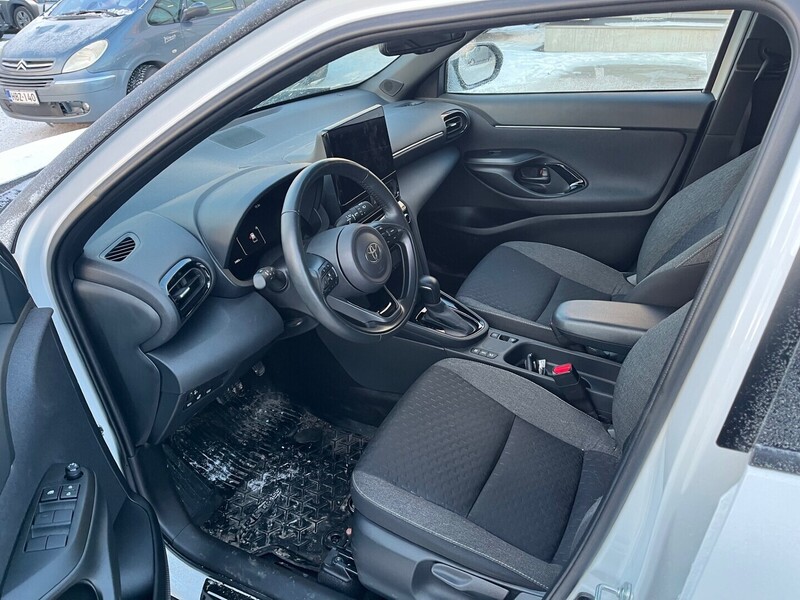 Toyota Yaris Cross vaihtoauto